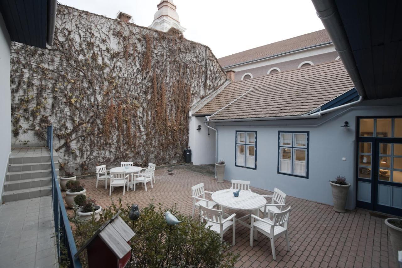 Ister Guesthouse Έστεργκομ Εξωτερικό φωτογραφία