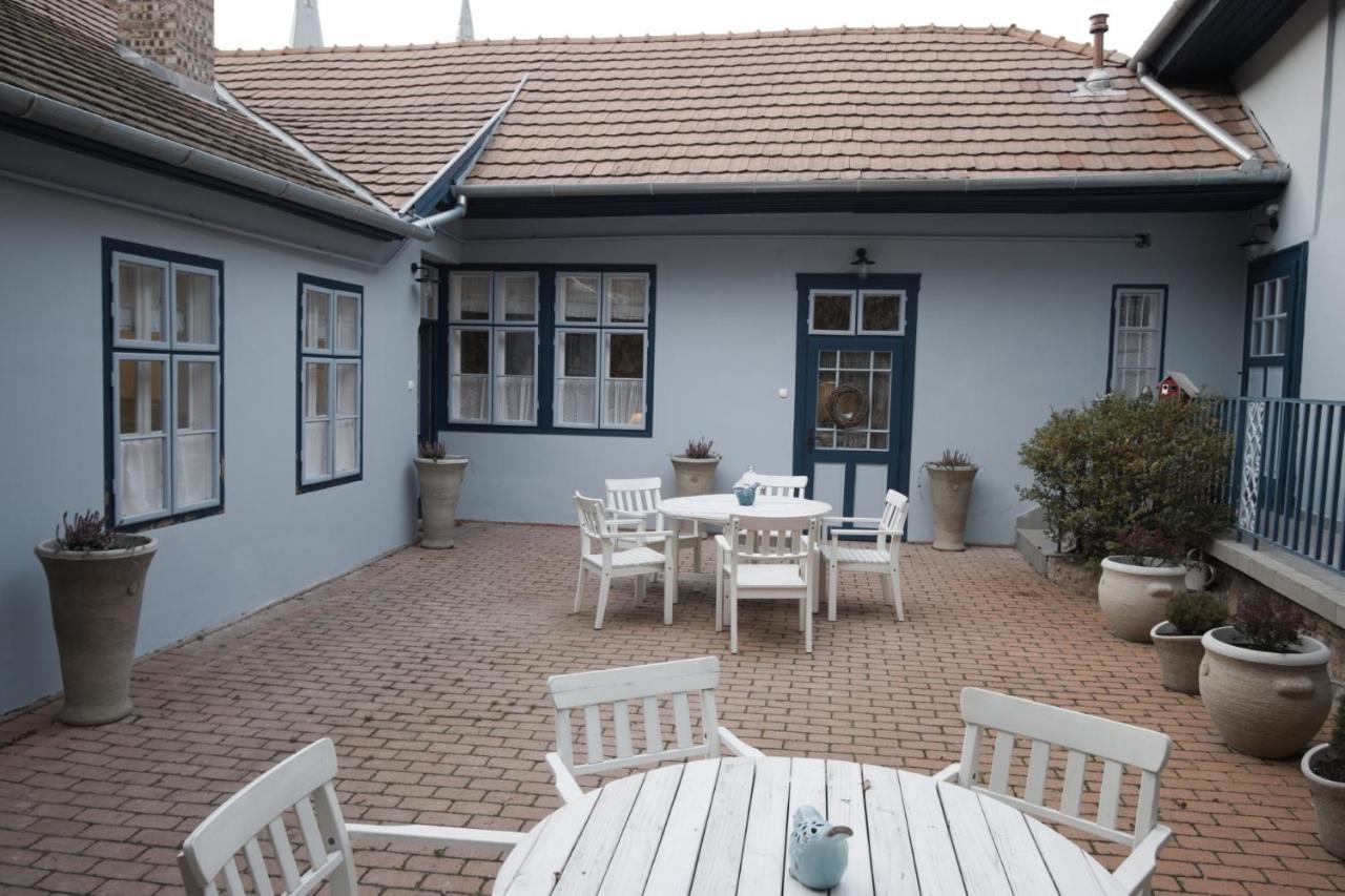 Ister Guesthouse Έστεργκομ Εξωτερικό φωτογραφία