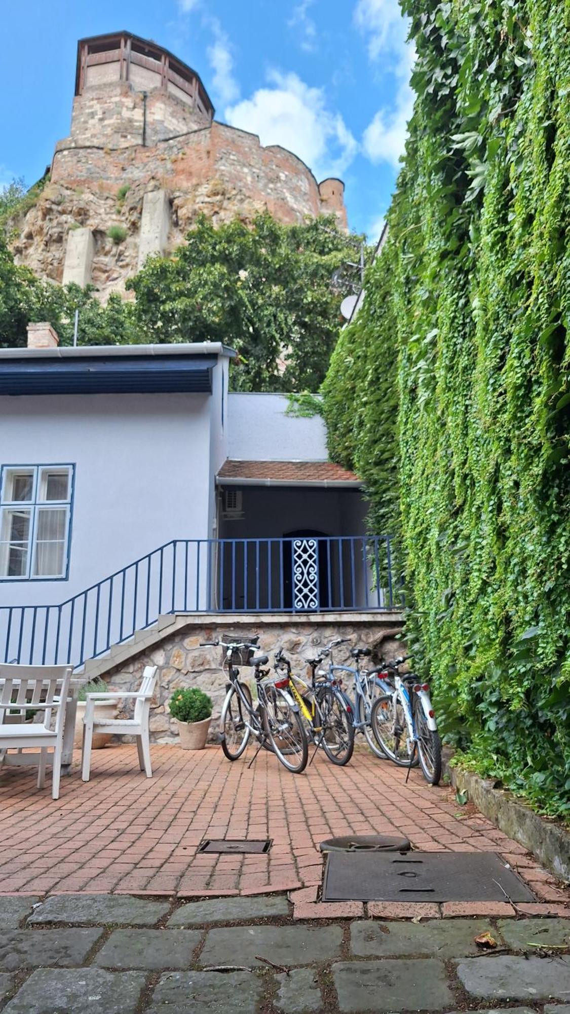 Ister Guesthouse Έστεργκομ Εξωτερικό φωτογραφία